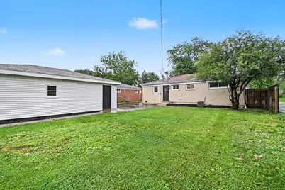 701 W Vermont Street, Villa Park, IL 60181 - Photo 19