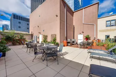 8 W Monroe Street #1702, Chicago, IL 60603 - Photo 17