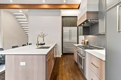 67 W Schiller Street, Chicago, IL 60610 - Photo 3