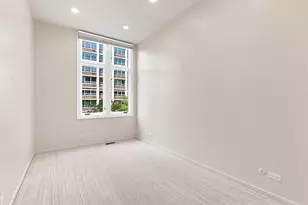 67 W Schiller St, Chicago, IL 60610 - Photo 25