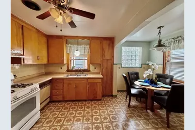 5937 N Medina Avenue, Chicago, IL 60646 - Photo 5