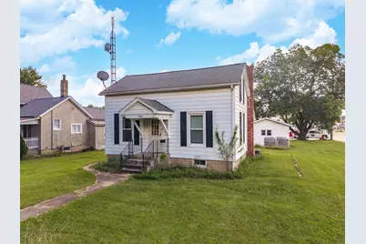 402 Mason Street, Chenoa, IL 61726 - Photo 1