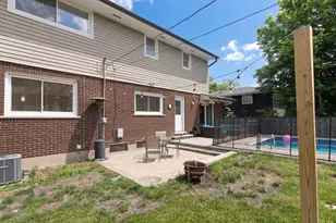 2005 E Cayuga Ln, Mount Prospect, IL 60056 - Photo 23