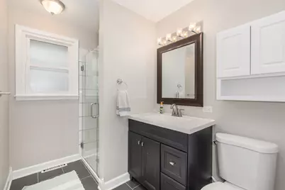 2005 E Cayuga Lane, Mount Prospect, IL 60056 - Photo 13
