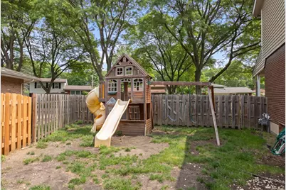2005 E Cayuga Lane, Mount Prospect, IL 60056 - Photo 25