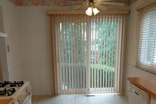 1538 Coloma Ct, Wheaton, IL 60189 - Photo 3