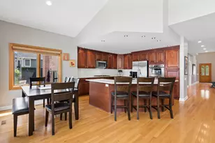 2532 Illinois Rd, Northbrook, IL 60062 - Photo 9