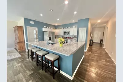 1074 Chestnut Drive, Pingree Grove, IL 60140 - Photo 9