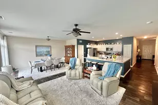 1074 Chestnut Dr, Pingree Grove, IL 60140 - Photo 15
