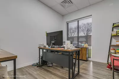 1340 Louis Avenue, Elk Grove Village, IL 60007 - Photo 15