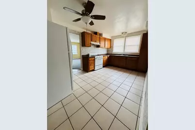 2626 W Balmoral Avenue #201, Chicago, IL 60625 - Photo 5