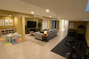 6320 N Kildare Ave, Chicago, IL 60646 - Photo 29