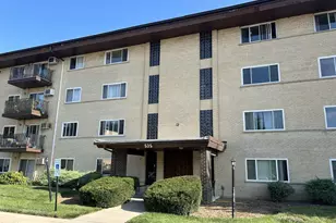 535 S Cleveland Ave, Arlington Heights, IL 60005 - Photo 1