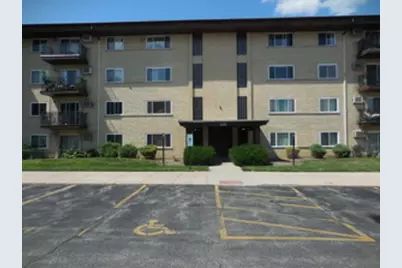 535 S Cleveland Avenue #202, Arlington Heights, IL 60005 - Photo 1