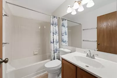 1404 W Sapphire Drive #1404, Hoffman Estates, IL 60192 - Photo 19