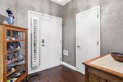 1211 Rhodes Lane, Naperville, IL 60540 - Photo 5