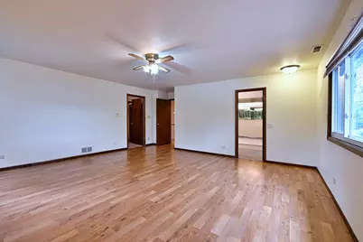 8039 Geneva Street, Woodridge, IL 60517 - Photo 25
