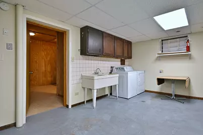 8039 Geneva Street, Woodridge, IL 60517 - Photo 33