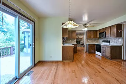 8039 Geneva Street, Woodridge, IL 60517 - Photo 11