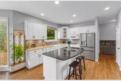 2780 Freeland Circle, Naperville, IL 60564 - Photo 19