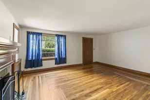 253 River Ln, Loves Park, IL 61111 - Photo 5