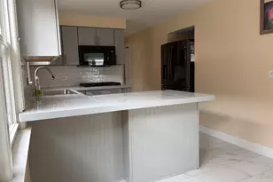 6437 W 63rd Pl, Chicago, IL 60638 - Photo 7
