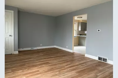 6437 W 63rd Place, Chicago, IL 60638 - Photo 3