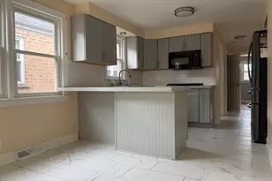 6437 W 63rd Pl, Chicago, IL 60638 - Photo 5