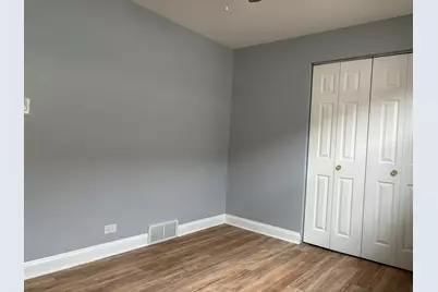 6437 W 63rd Place, Chicago, IL 60638 - Photo 11