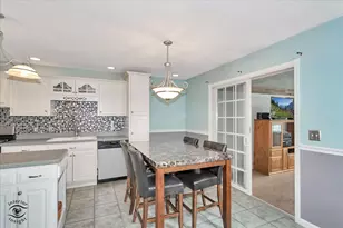 186 E Adams St, Manteno, IL 60950 - Photo 9