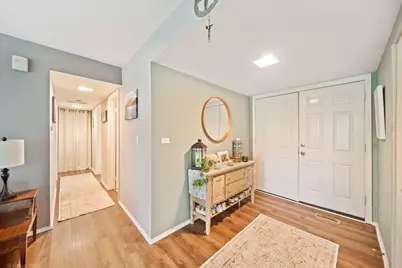 213 Lexington Drive, Bolingbrook, IL 60440 - Photo 3