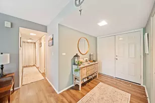 213 Lexington Dr, Bolingbrook, IL 60440 - Photo 3