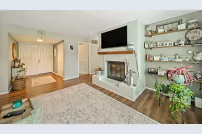 213 Lexington Drive, Bolingbrook, IL 60440 - Photo 5