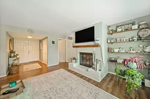 213 Lexington Dr, Bolingbrook, IL 60440 - Photo 5
