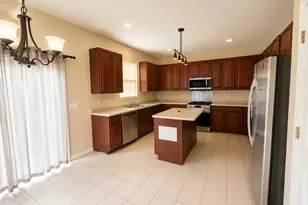 388 Toccoa Ln, Volo, IL 60073 - Photo 11