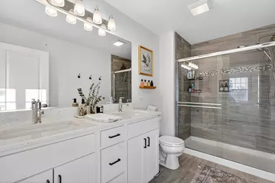 207 Capulina Court, Morton Grove, IL 60053 - Photo 15