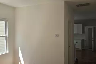 8222 S South Shore Dr, Chicago, IL 60617 - Photo 5