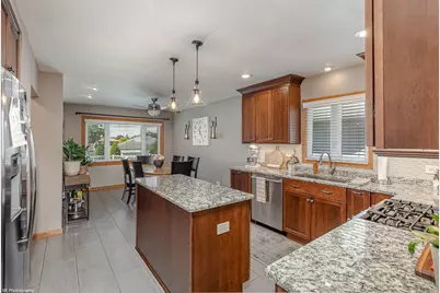 8120 Mayfield Avenue, Burbank, IL 60459 - Photo 7