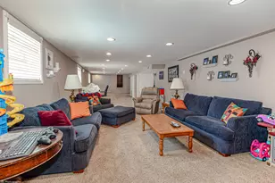 8120 Mayfield Ave, Burbank, IL 60459 - Photo 17