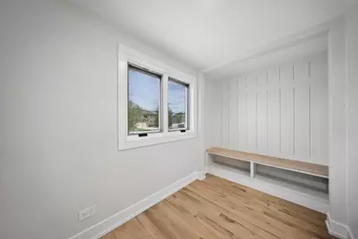 509 E Lincoln Street, Arlington Heights, IL 60005 - Photo 3