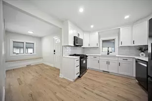 509 E Lincoln St, Arlington Heights, IL 60005 - Photo 9