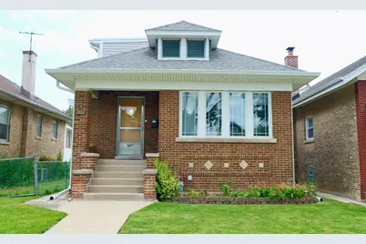 5055 N Keeler Avenue, Chicago, IL 60630 - Photo 1