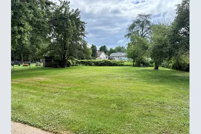 1330 N Main Street #lower, Sycamore, IL 60178 - Photo 15