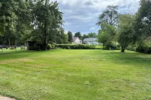 1330 N Main St, Sycamore, IL 60178 - Photo 15