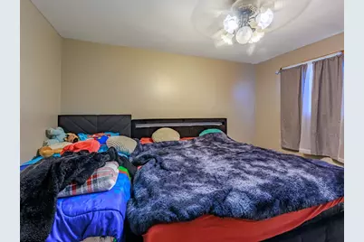 7832 Lamon Avenue, Burbank, IL 60459 - Photo 9