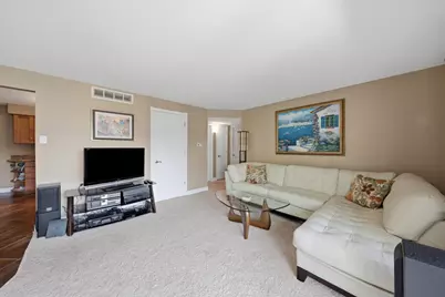 11132 S 84th Avenue #3B, Palos Hills, IL 60465 - Photo 7
