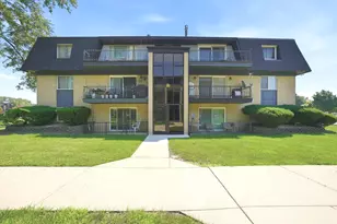 11132 S 84th Ave, Palos Hills, IL 60465 - Photo 1