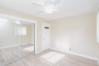 720 Durham Lane, Hoffman Estates, IL 60169 - Photo 15