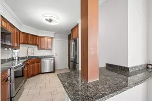 6033 N Sheridan Rd, Chicago, IL 60660 - Photo 11