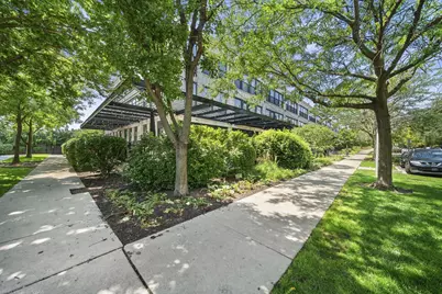 1111 W 15th Street #410, Chicago, IL 60608 - Photo 29